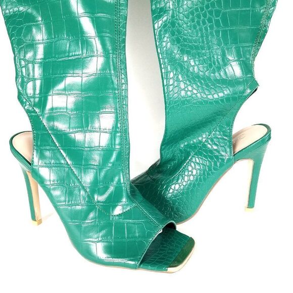 Fashion Nova Green Over the Knee Boots - Picture 4 of 8